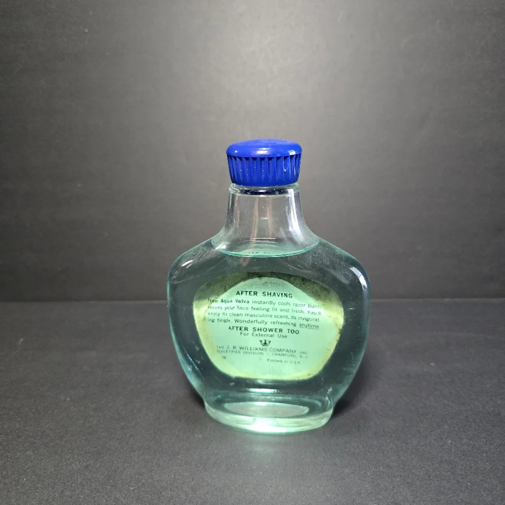 Vintage AQUA VELVA ‘Ice Blue’ After Shave 6 oz JB Williams Co.
